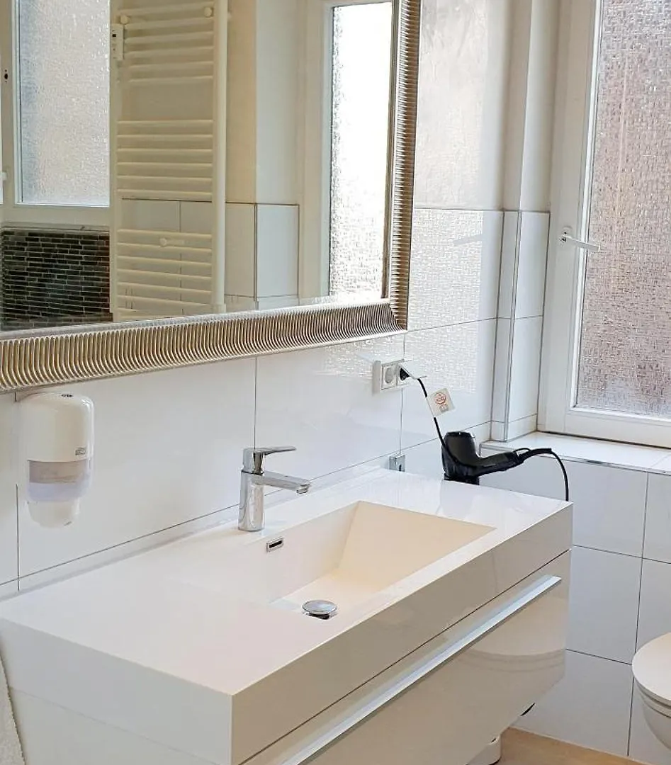 Helles Zimmer Mit Kingsize-Bett Mannheim 0*,  Germania